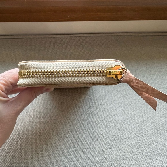 💕 Louis Vuitton Damier Azur Tahitienne Clemence Wallet 💕 - Picture 13 of 16